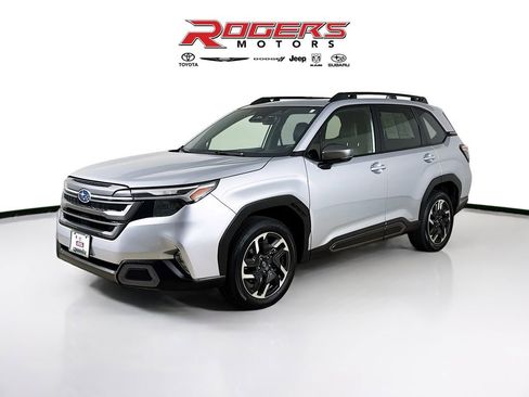 Certified 2025 Subaru Forester Limited w/ Popular Package #2 image 3