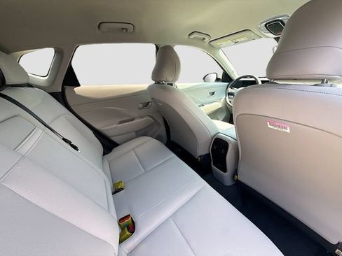 Certified 2024 Hyundai Kona SEL FWD image 26