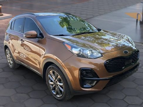 Used 2021 Kia Sportage S w/ S AWD Premium Package image 16