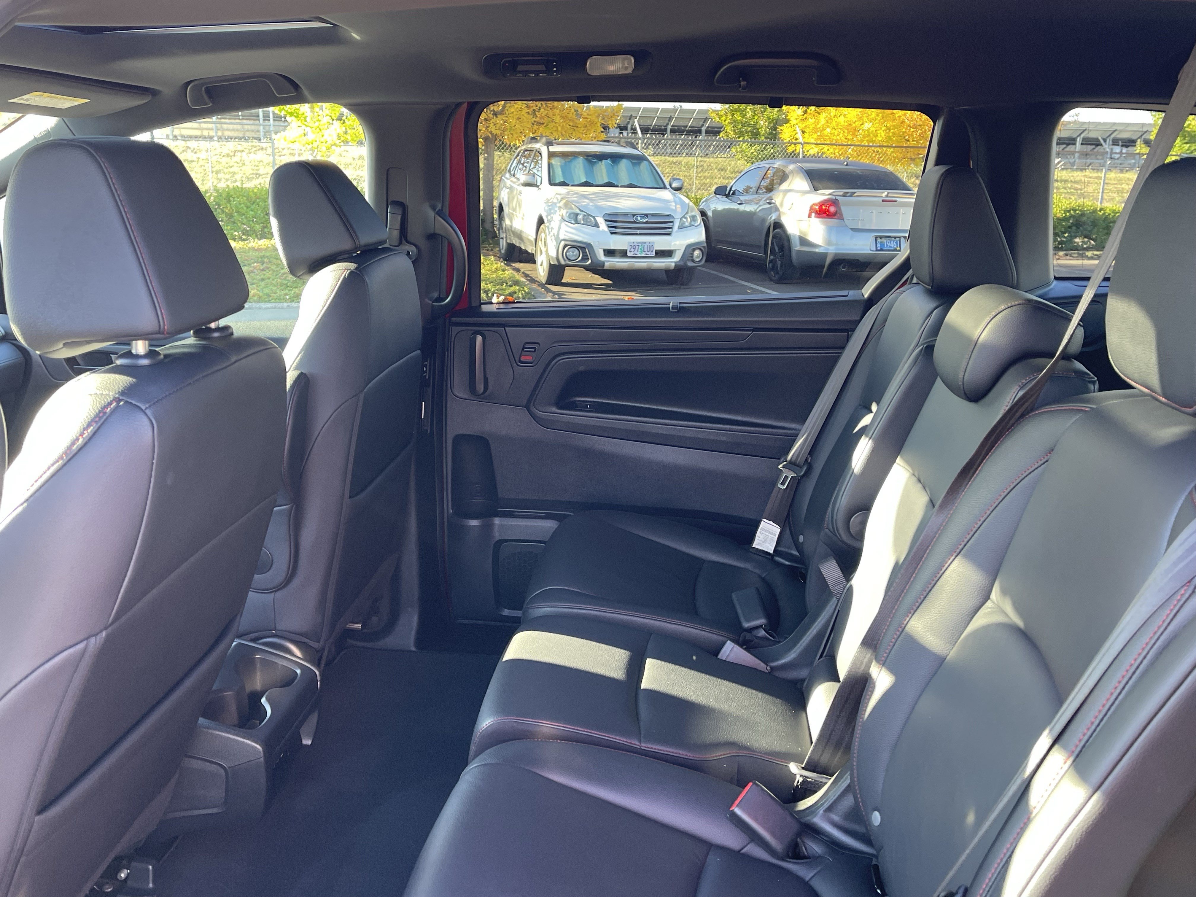 Used 2025 Honda Odyssey Sport-L image 14