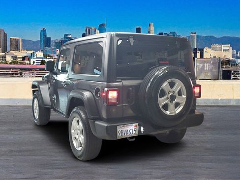 Used 2022 Jeep Wrangler Sport S image 5