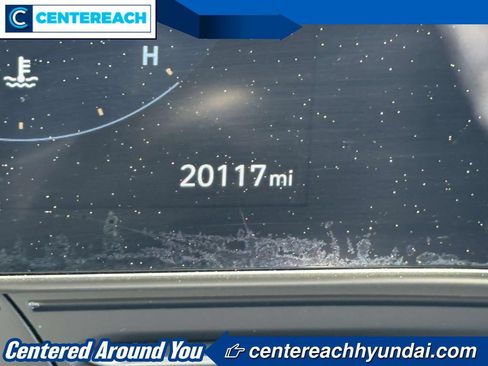 Used 2024 Hyundai Kona Limited AWD/4WD image 26