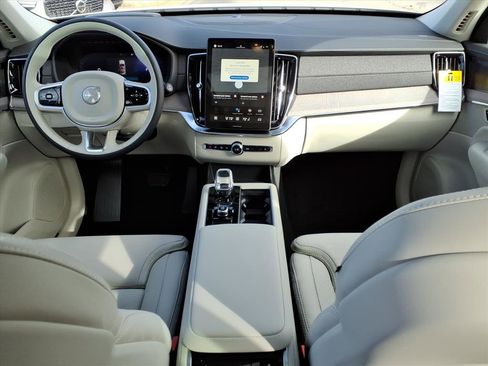 New 2026 Volvo XC90 B6 Ultra w/ Protection Package AWD/4WD image 8