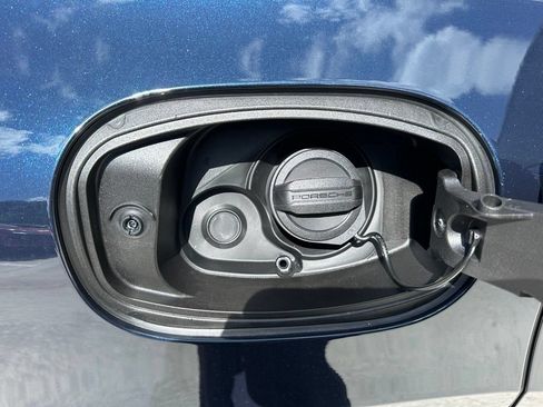 Used 2026 Porsche Cayenne GTS AWD/4WD image 44