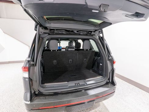 Used 2024 Lincoln Navigator Reserve AWD/4WD image 36