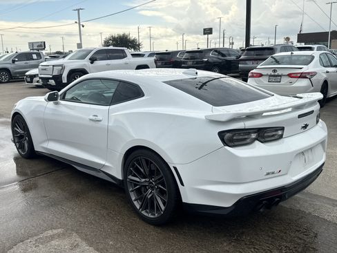 Used 2023 Chevrolet Camaro ZL1 RWD image 7