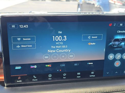 Used 2022 Lincoln Nautilus Reserve w/ Equipment Group 201A image 16