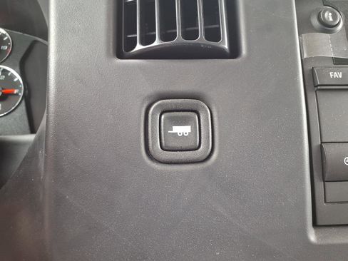 New 2025 GMC Savana 3500 w/ Power Convenience Package image 11