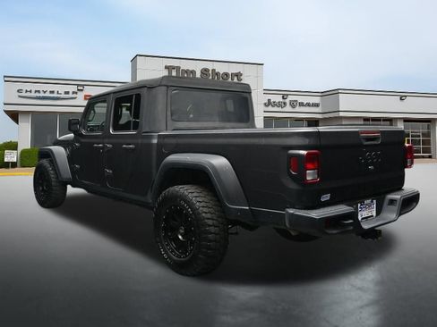 Used 2022 Jeep Gladiator Sport w/ Trailer Tow Package AWD/4WD image 3