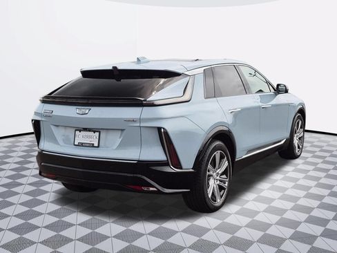 Certified 2024 Cadillac Lyriq Tech w/ Driver Assist Package RWD image 7