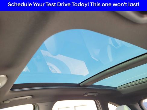 Certified 2025 Hyundai Tucson Limited image 7