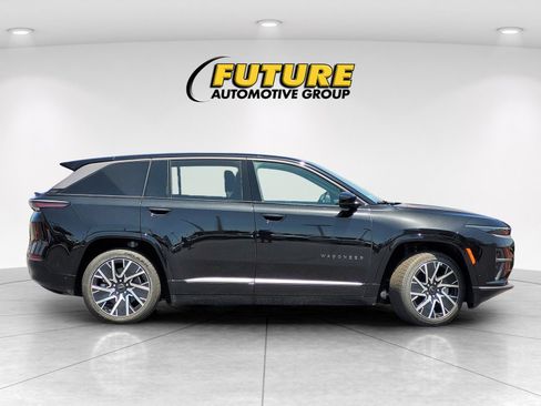 New 2025 Jeep Wagoneer S Limited image 4