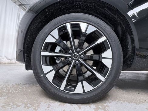 New 2026 Volvo XC60 B5 Ultra w/ Climate Package AWD/4WD image 14
