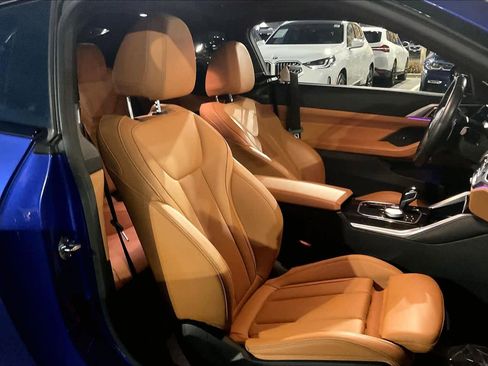 Used 2022 BMW M440i Coupe image 10