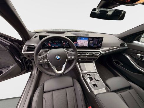 Used 2023 BMW 330i Sedan w/ Premium Package RWD image 17