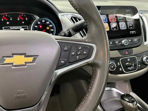 Used 2018 Chevrolet Malibu LT w/ Driver Confidence Package image 20