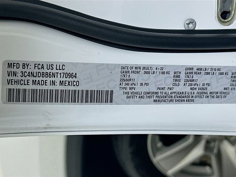 Used 2022 Jeep Compass Latitude w/ Convenience Group image 12