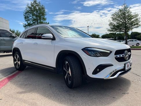 Used 2025 Mercedes-Benz GLA 250 image 4