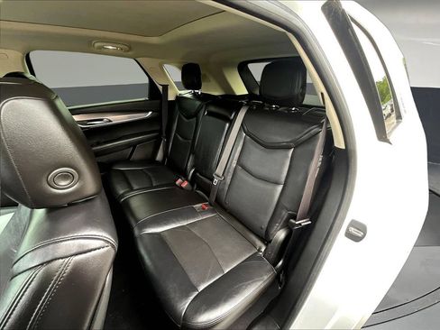 Used 2017 Cadillac XT5 Luxury w/ Driver Awareness Package AWD/4WD image 25
