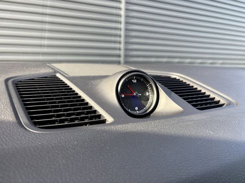 Certified 2022 Porsche Cayenne image 28