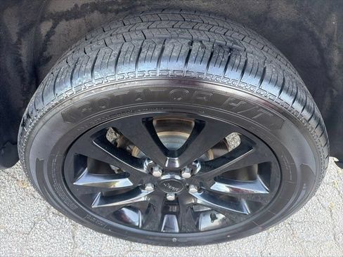 Used 2017 Jeep Grand Cherokee Altitude RWD image 31