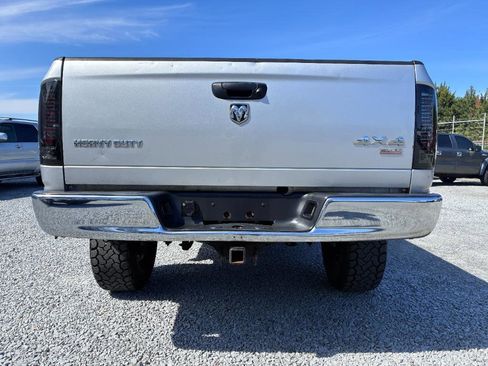 Used 2005 Dodge Ram 2500 Truck SLT image 6