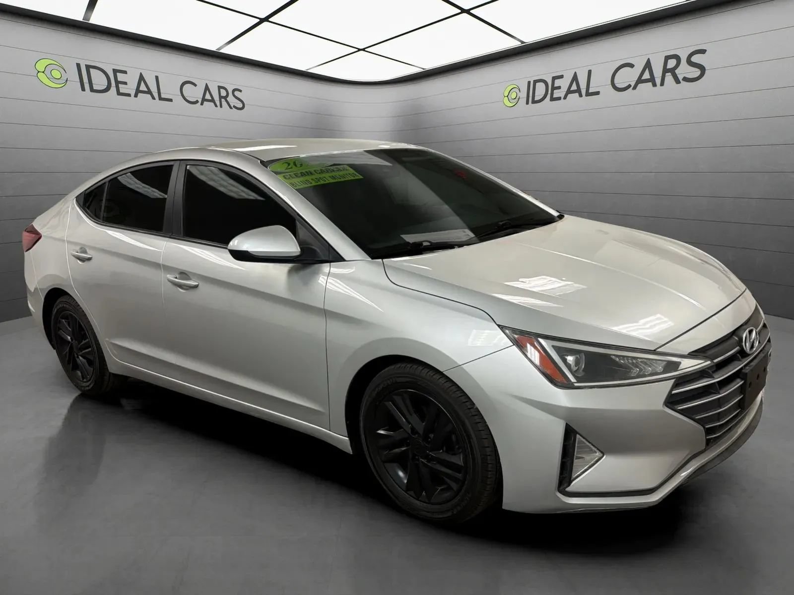 Used 2019 Hyundai Elantra SEL FWD image 3