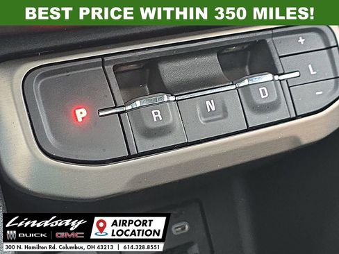Used 2021 GMC Acadia Denali w/ Denali Ultimate Package image 16
