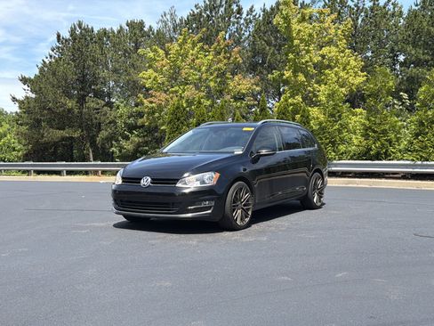 Used 2016 Volkswagen Golf SEL FWD image 11