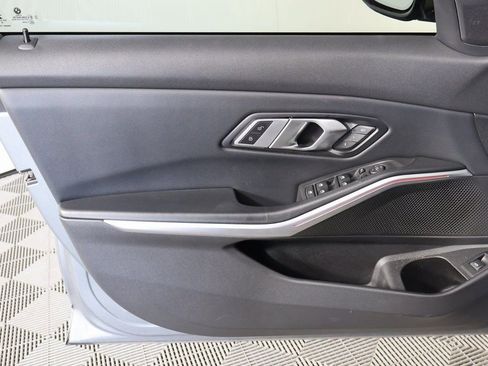 Used 2023 BMW 330i Sedan w/ Premium Package RWD image 12