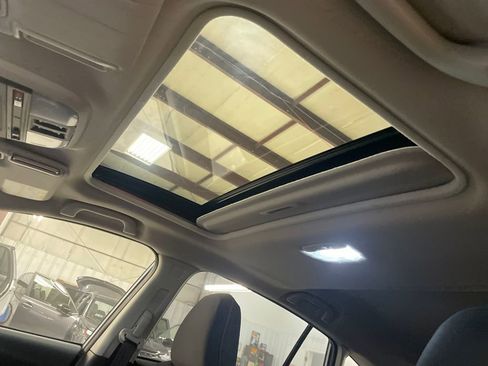 Certified 2023 Subaru Crosstrek 2.0i Premium image 13