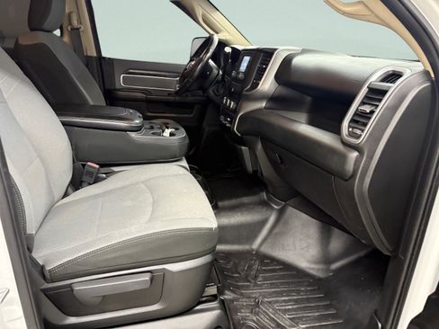 Used 2019 RAM 2500 Big Horn image 19