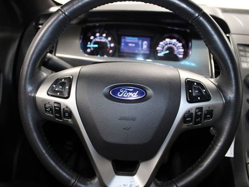 Used 2017 Ford Taurus SEL AWD/4WD image 31