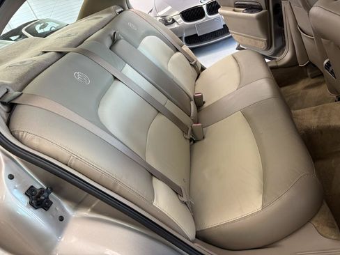 Used 2003 Buick Le Sabre Limited w/ Celebration Edition Package FWD image 18