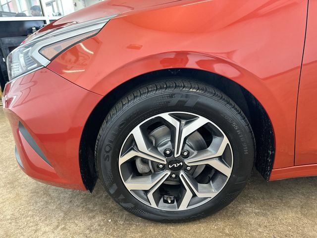 Certified 2023 Kia Forte LXS w/ LXS Technology Package FWD image 20