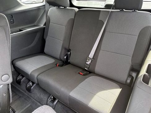 Certified 2023 Chevrolet Traverse LT FWD image 13