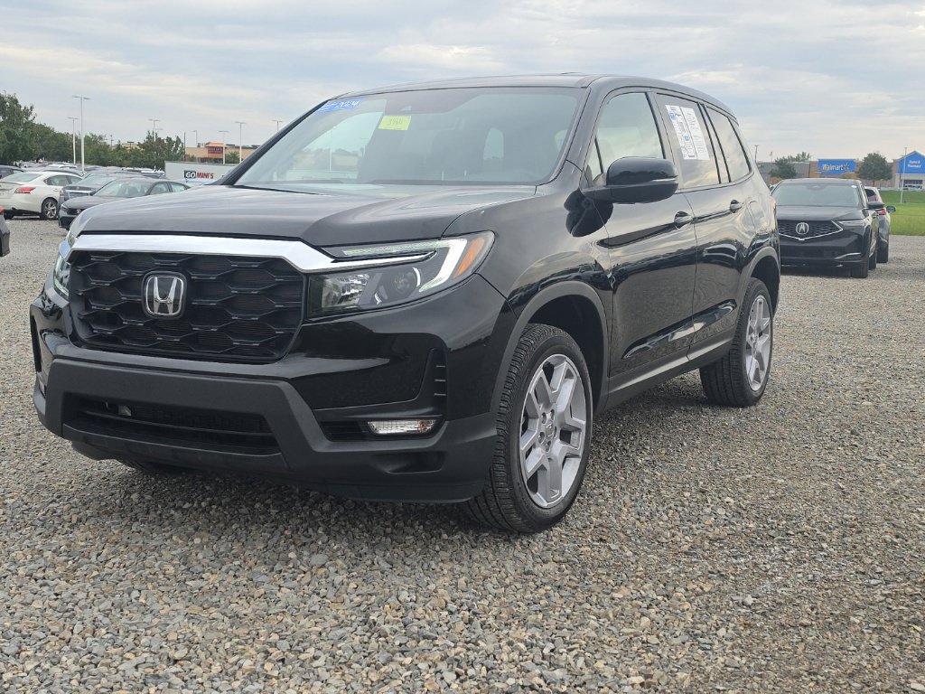 Certified 2024 Honda Passport EX-L image 3