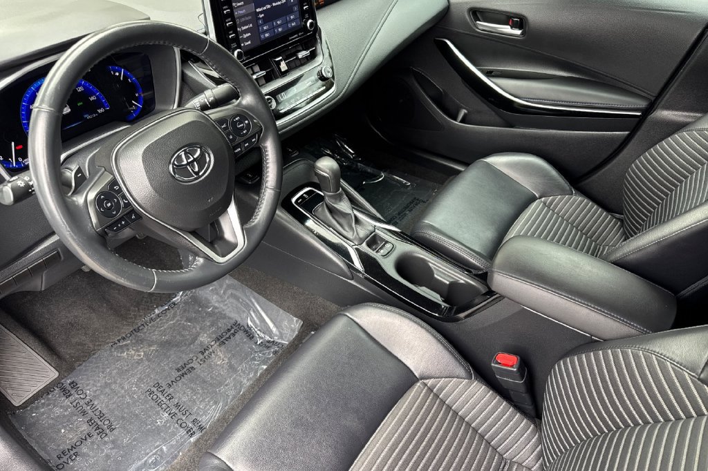 Certified 2020 Toyota Corolla XSE FWD image 9