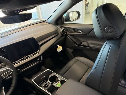 New 2026 Chevrolet Equinox LT image 21