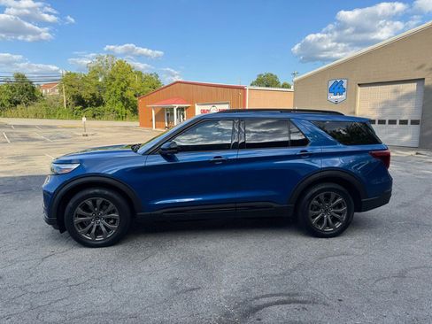 Used 2020 Ford Explorer ST w/ Premium Technology Package image 8