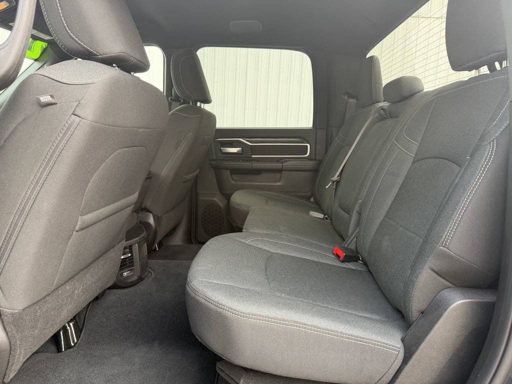 Used 2025 RAM 2500 Big Horn AWD/4WD image 34