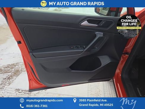 Used 2019 Volkswagen Tiguan SEL image 10