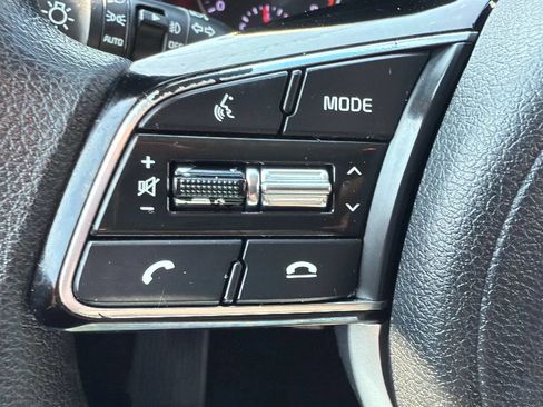 Used 2020 Kia Sportage LX AWD/4WD image 12