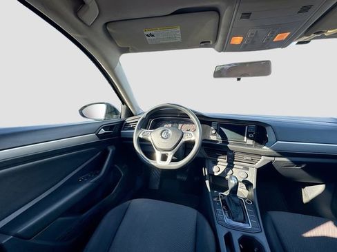 Used 2019 Volkswagen Jetta S image 21