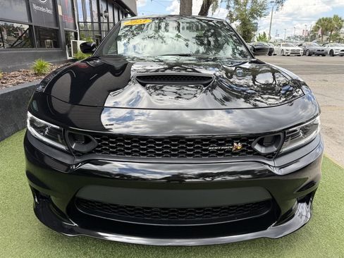 Used 2023 Dodge Charger Scat Pack w/ Plus Group RWD image 2