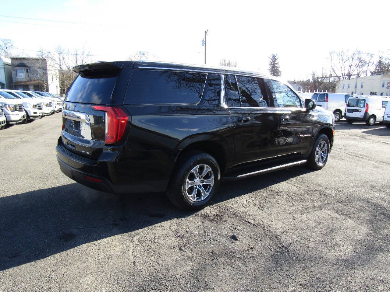 Used 2022 GMC Yukon XL SLE AWD/4WD image 44