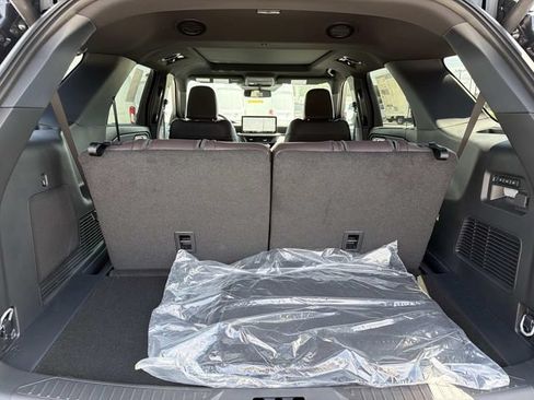 New 2026 Ford Explorer Platinum RWD image 21