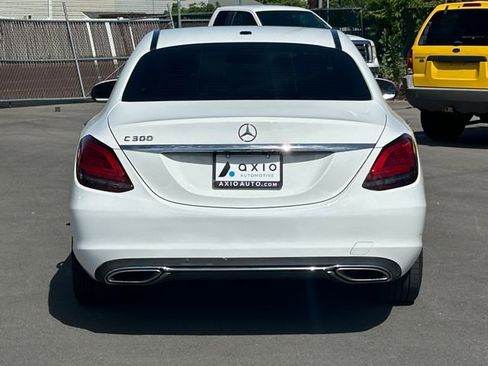 Used 2021 Mercedes-Benz C 300 Sedan image 4