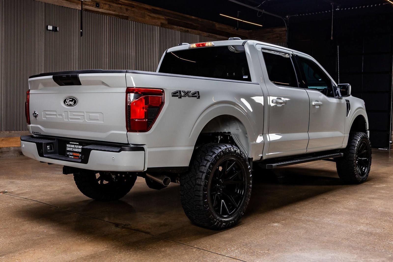 Used 2026 Ford F150 XLT w/ XLT Black Appearance Package AWD/4WD image 10