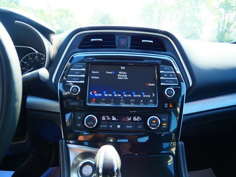Used 2017 Nissan Maxima 3.5 SL FWD image 13